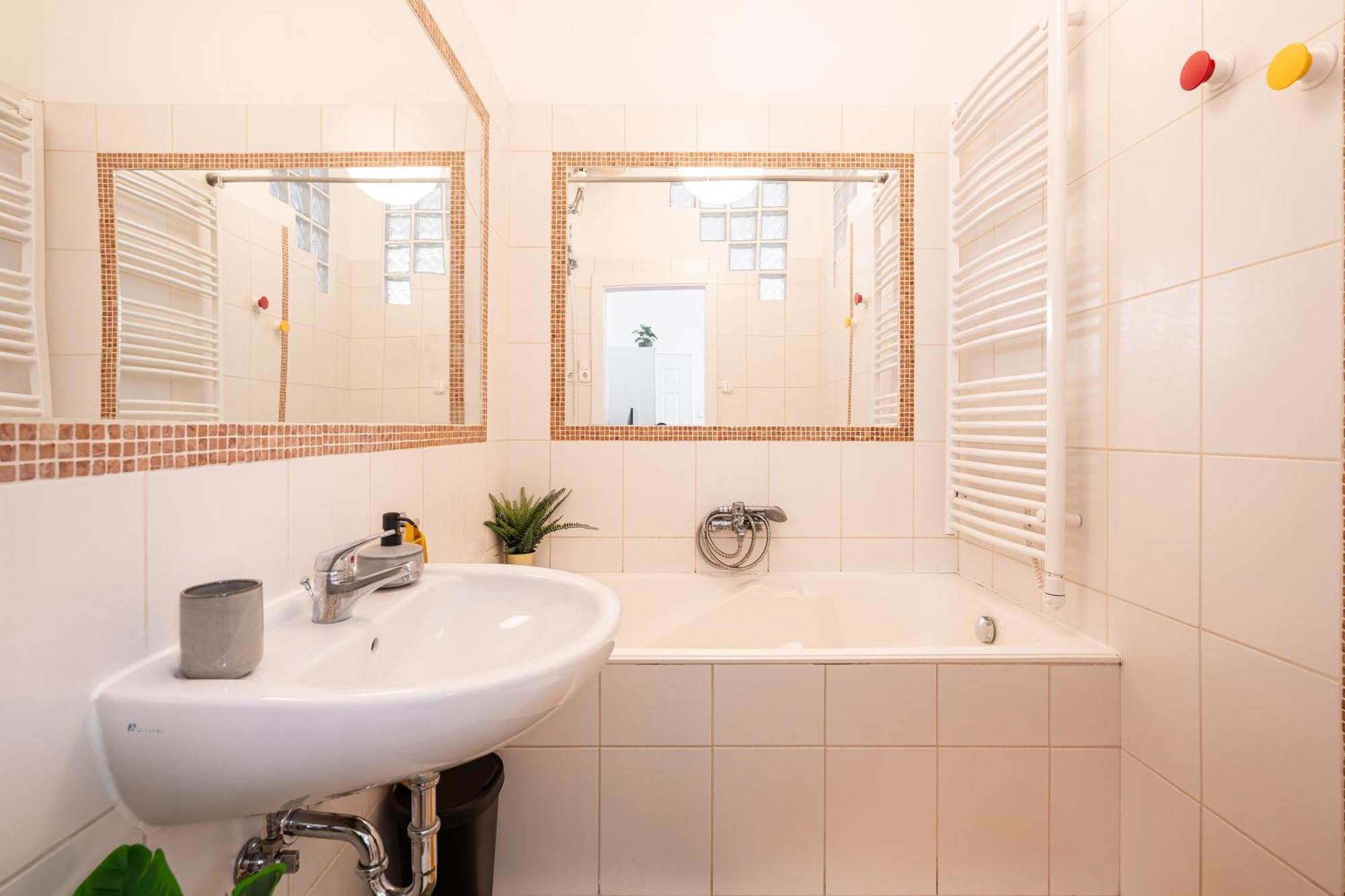 Cosmopolitan Studio - Chic Getaway In A Fancy Neighbourhood Budapeszt Zewnętrze zdjęcie